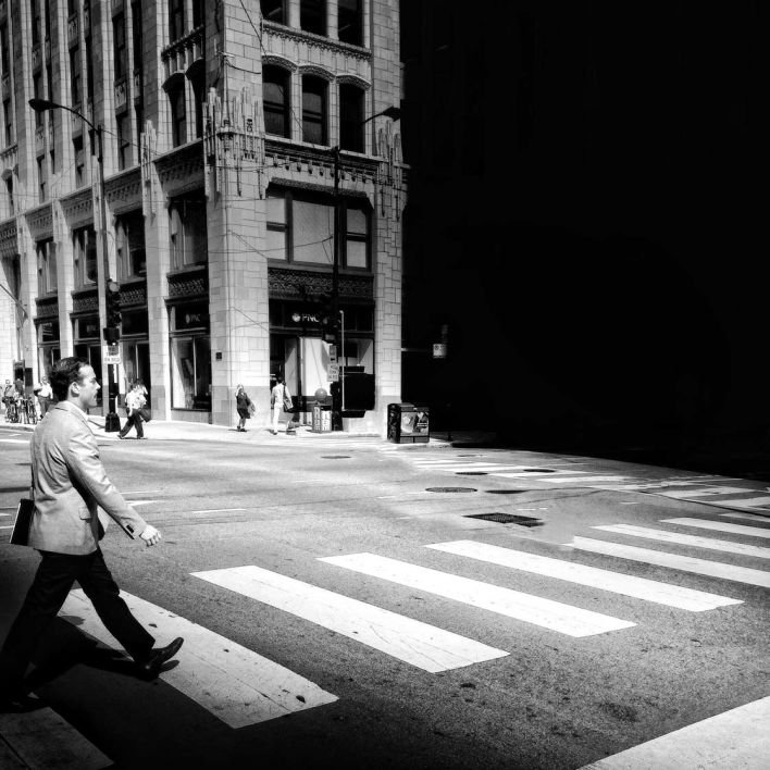 10 Quick Tips For Incredible iPhone Street Photography