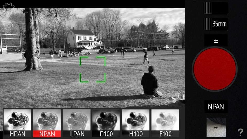 color in black and white photo app