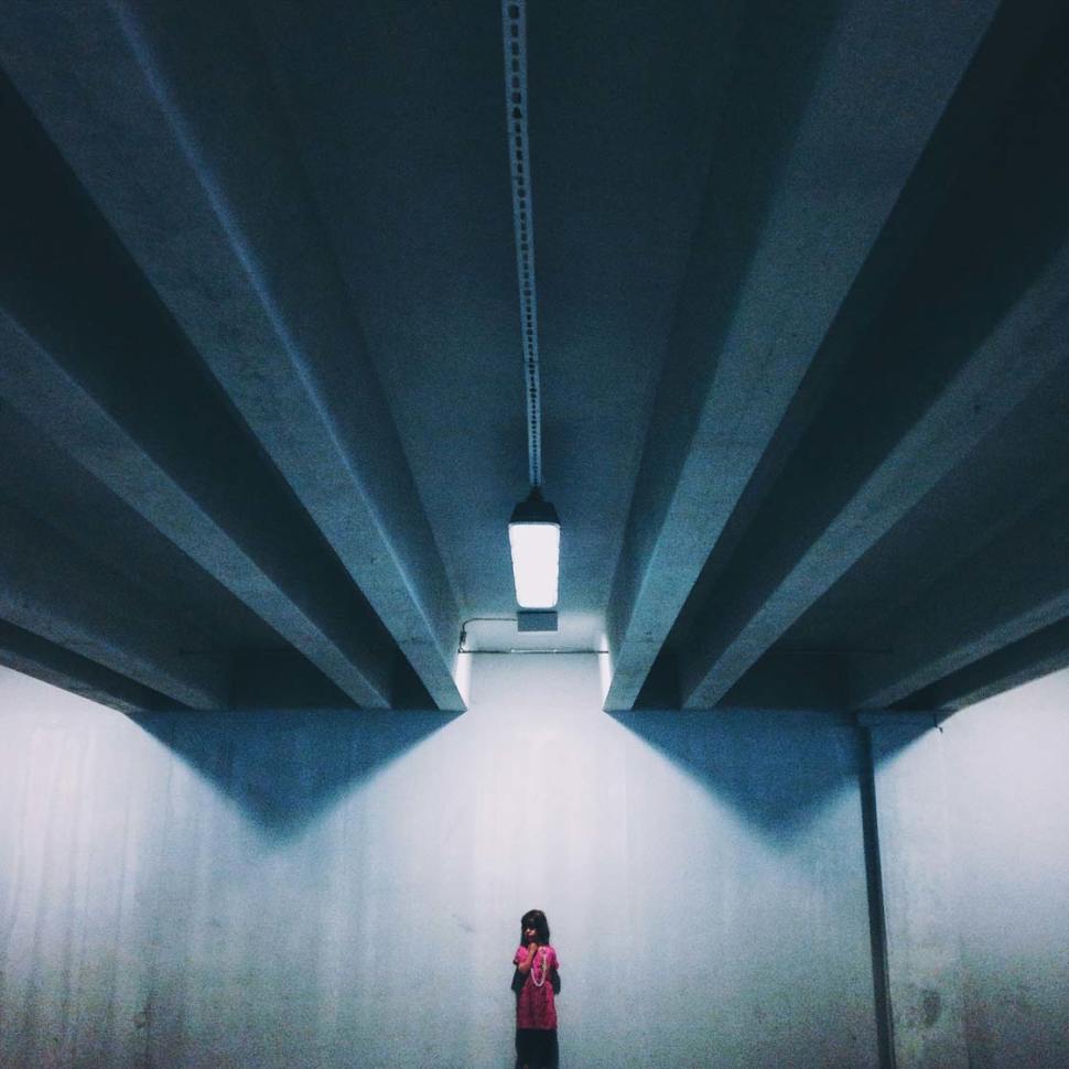 9 Tips For Creating A Sense Of Drama In Your iPhone Photos