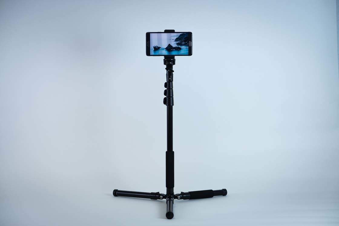 Discover The New MonoShot Tripod For iPhone Photography