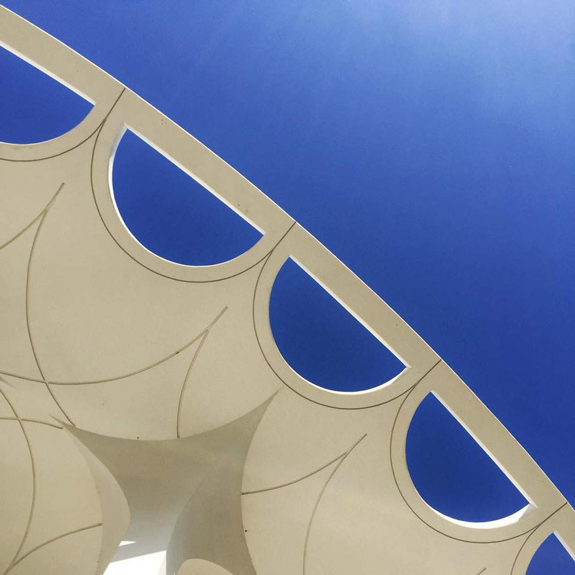 10 Architecture Design Elements For Great iPhone Photos Of Buildings