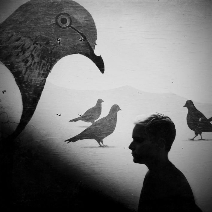 Take Better Candid iPhone Photos With COVR Case