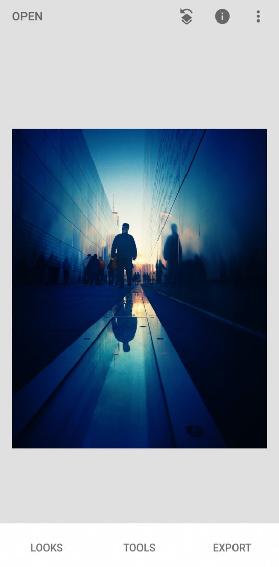 How To Use Black And White Editing To Create Magnificent iPhone Photos