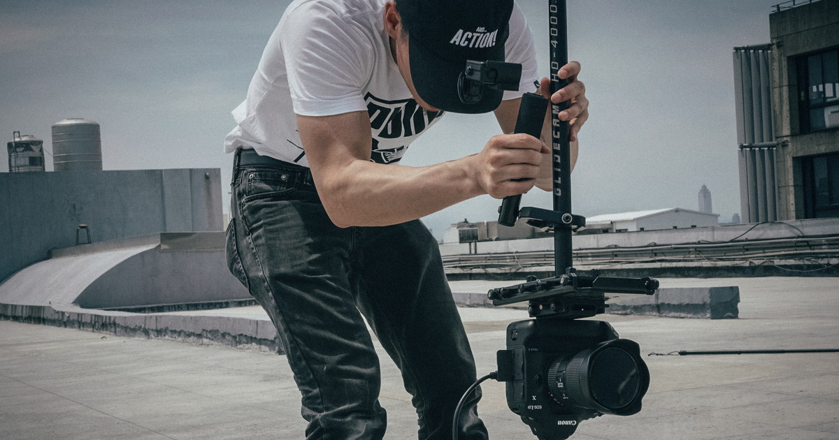 9 Reasons To Become A Full-Time Videographer At iPhone Photography School