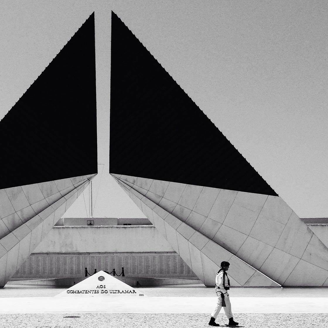 30 Great Examples of Using Lines in iPhone Photography