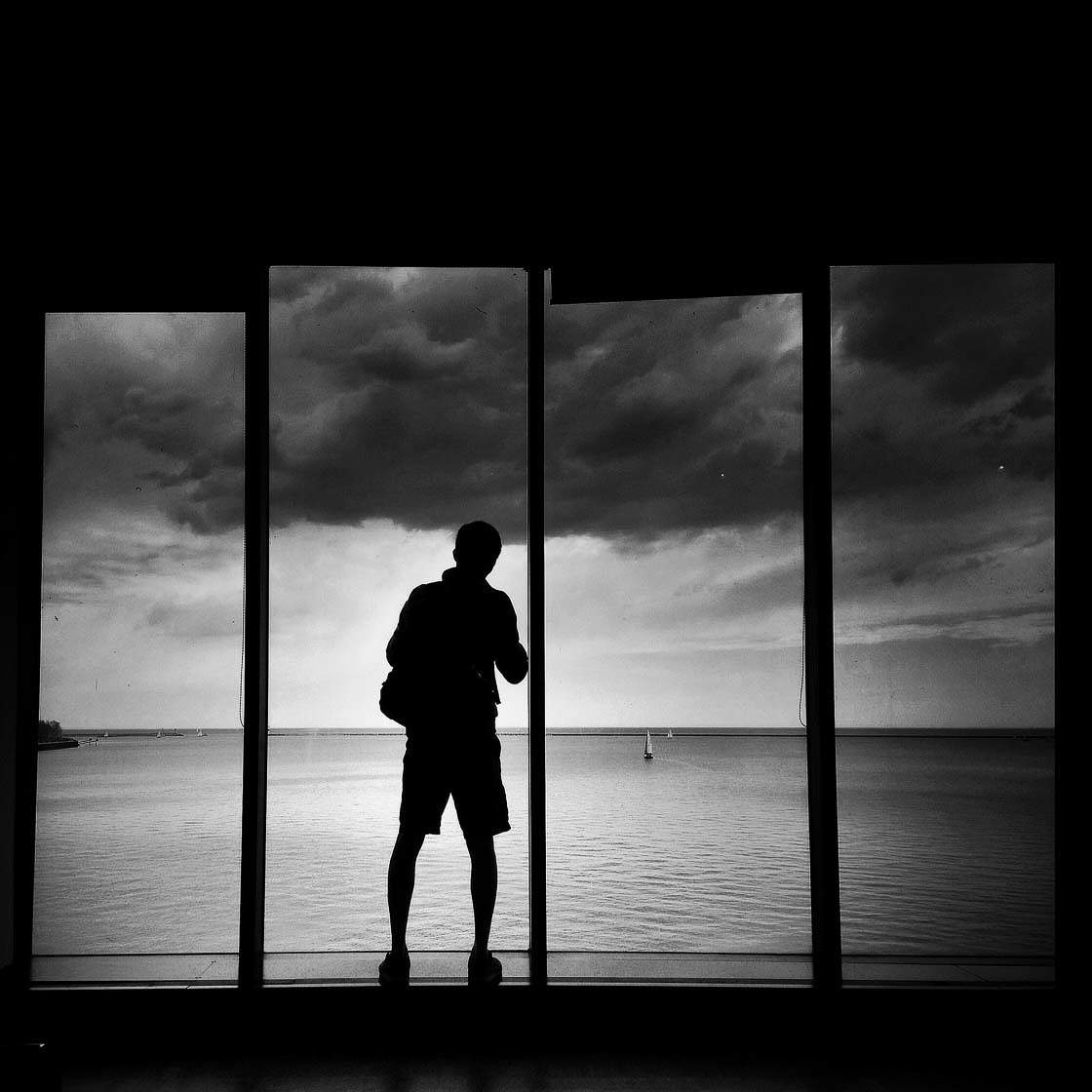 10 Tips For Unbelievable iPhone Street Photography