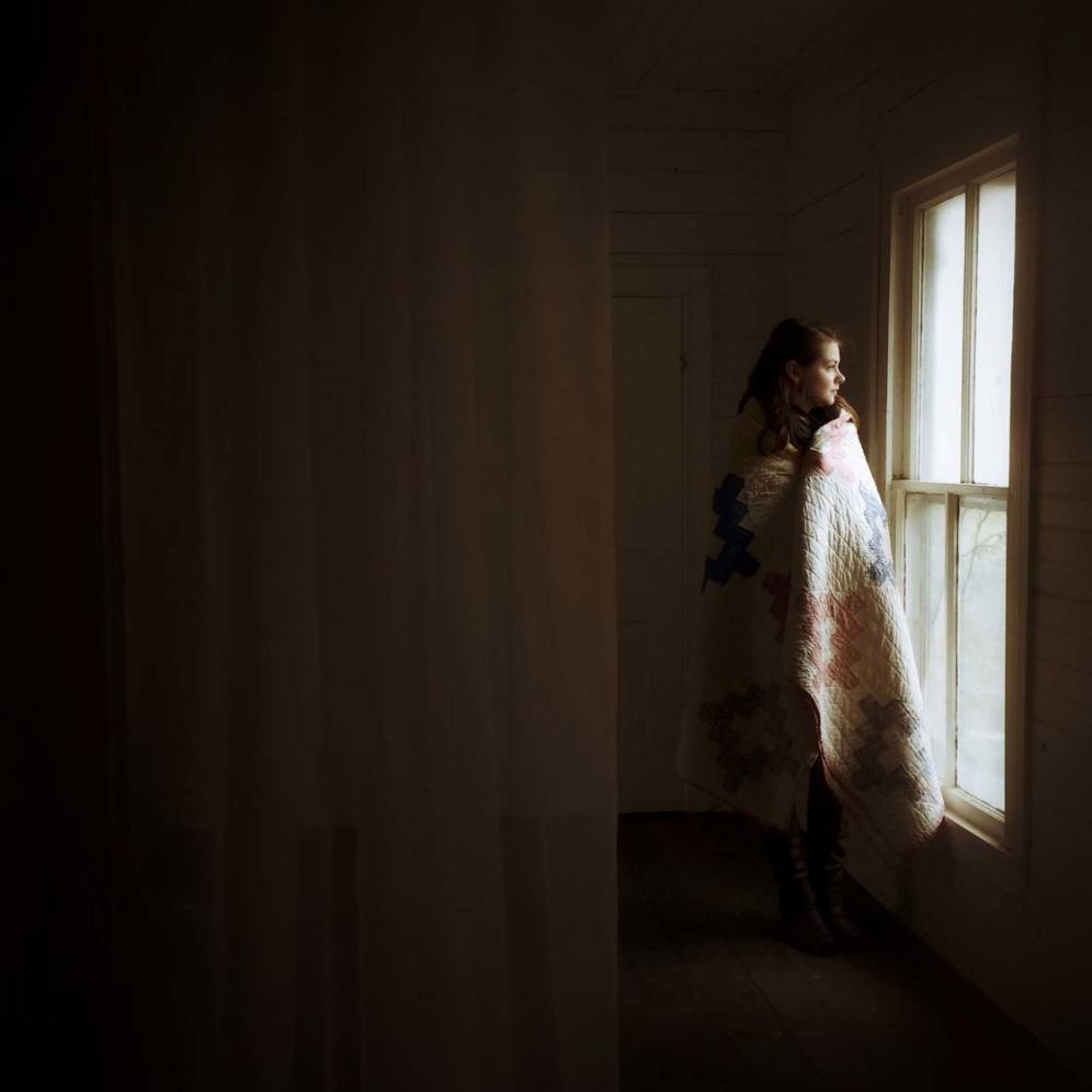 9 Ways To Evoke Emotion & Feeling In Your iPhone Photos