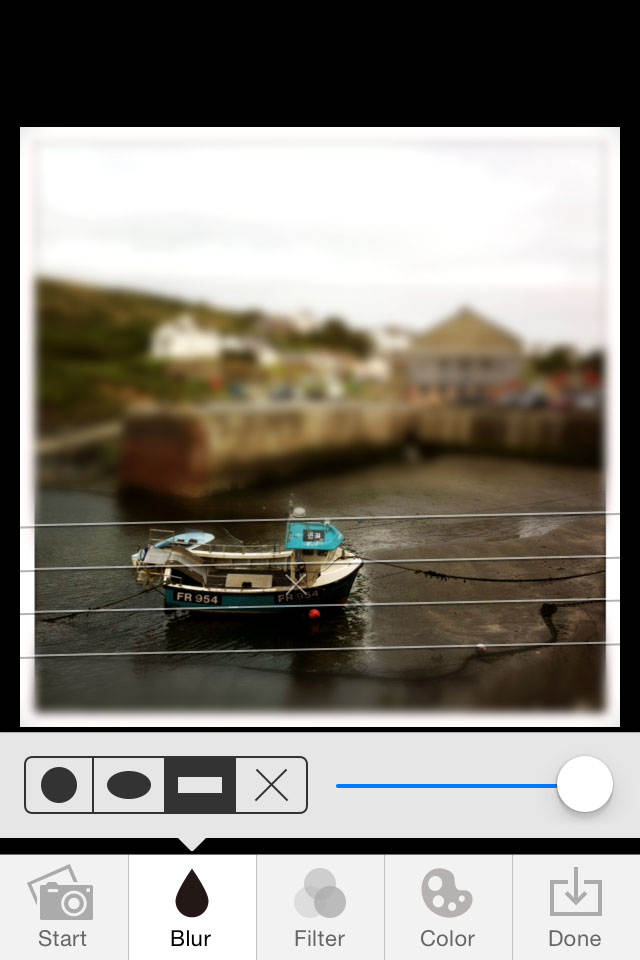 How to Create Tilt Shift Photos with iPhone? (Additional Method Included) -  Fotor's Blog