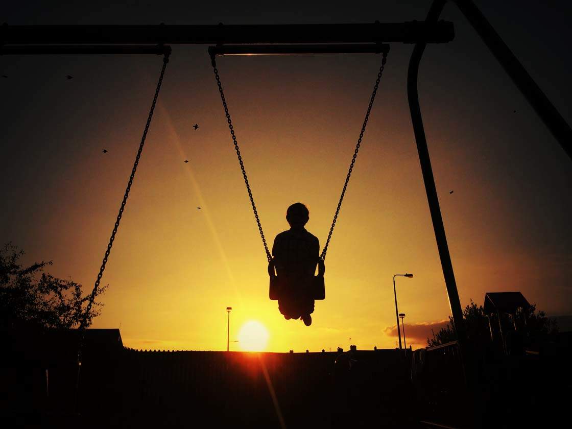 How To Take Better iPhone Photos In Low Light