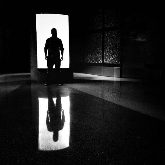 8 Apps For Creating Stunning Black & White Photos On iPhone