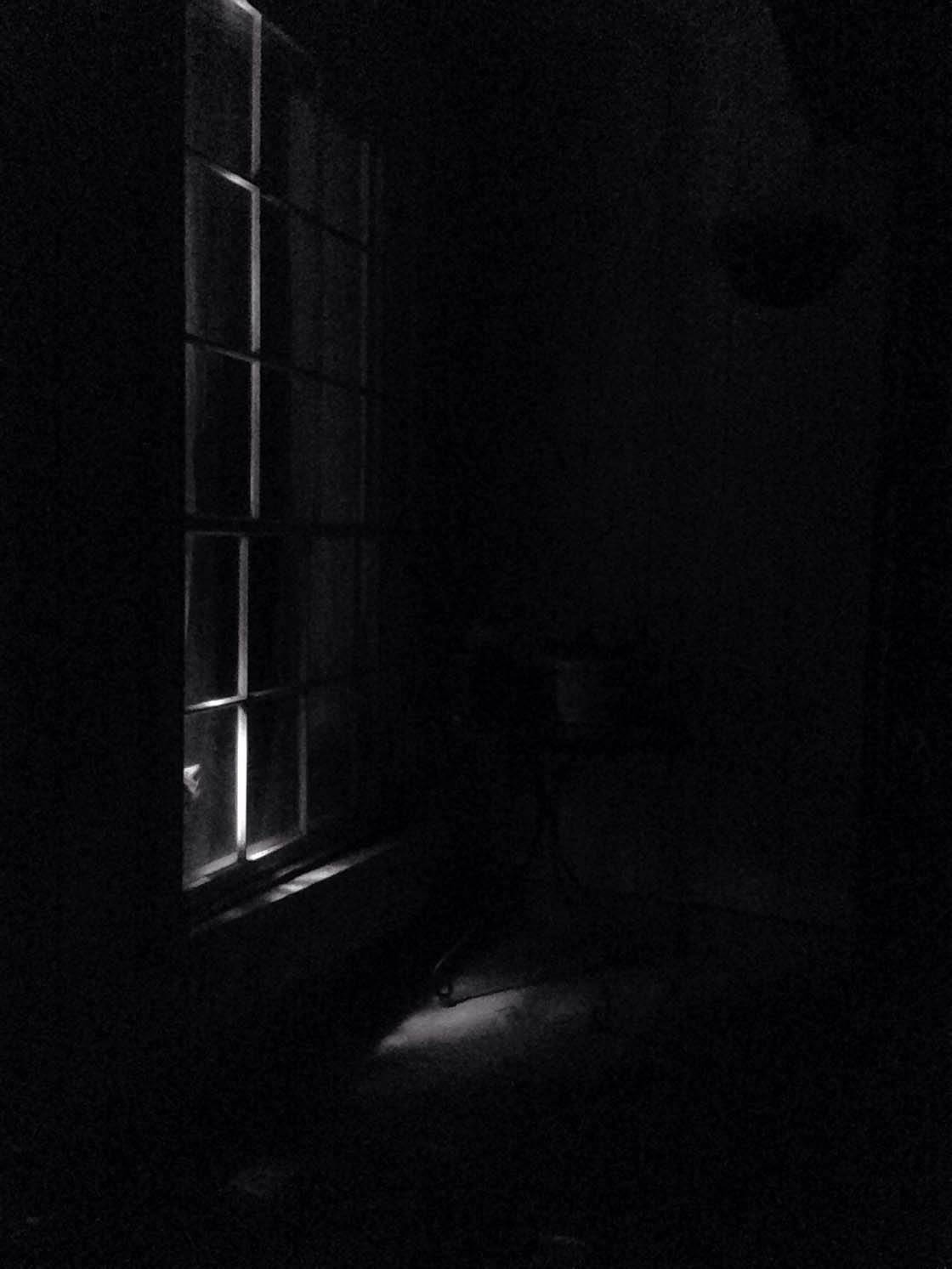 iPhone Photos Artificial Light 26 no script