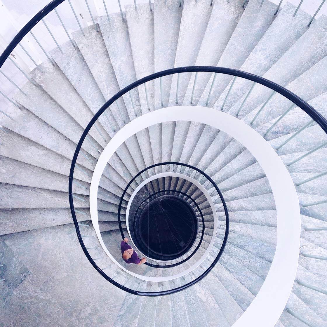 How To Use Leading Lines To Create Powerful Iphone Photos