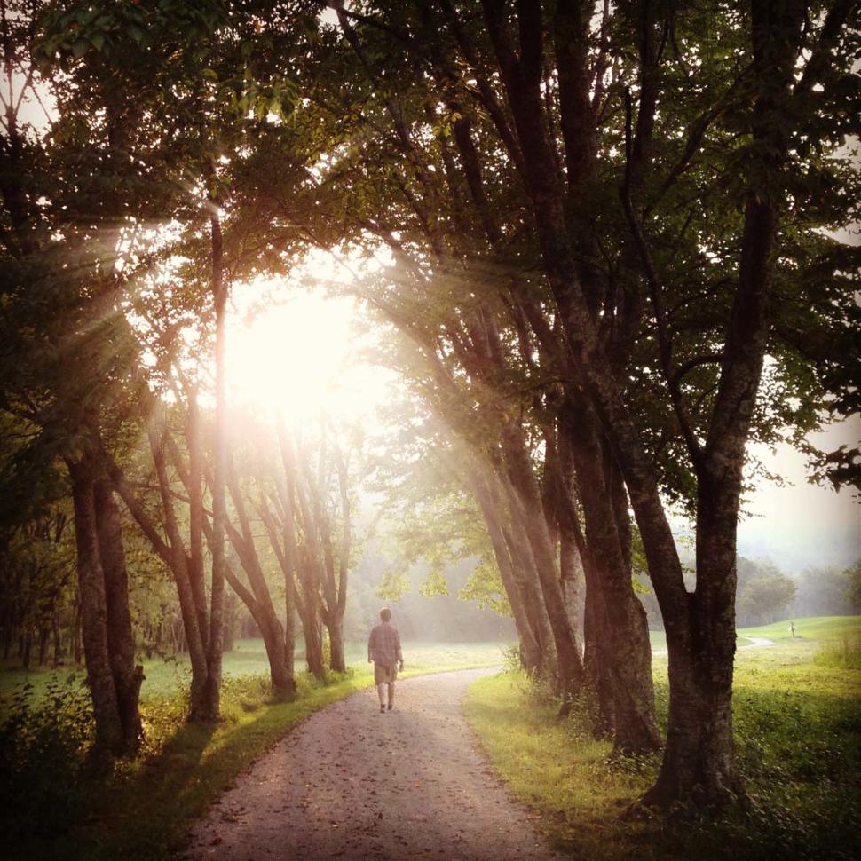 10 Ways To Capture More Dramatic Light In Your iPhone Photos